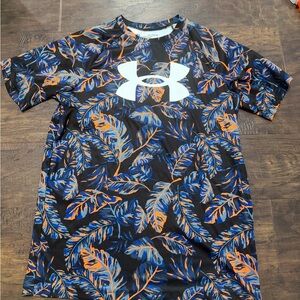 Under Armour Kids' Black and Blue Leaf Print Tee